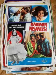 KARIMIN NİŞANLISI FİLMİNİN AFİŞİ OYNAYANLAR: CATHERINE SPAAK, HYWELL BENNETT, HUGH GRIFFITH