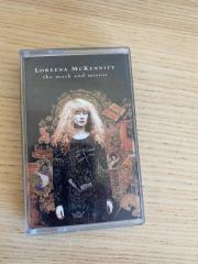 LOREENA MCKENNITT- THE MASK AND MIRROR - KASET (BALET PLAK)