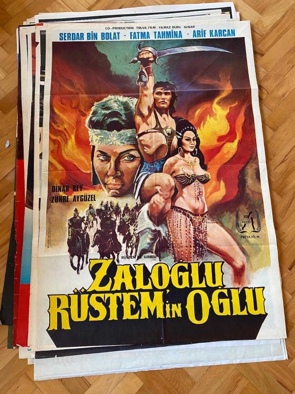 ZALOĞLU RÜSTEM'İN OĞLU FİLMİNİN AFİŞİ - SERDAR BİN BOLAT, FATMA TAHMİNA, ARİF KARCAN, ZÜHRE AYGÜZEL