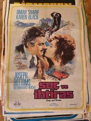SUÇ VE İHTİRAS FİLMİNİN AFİŞİ OYNAYANLAR: OMAR SHARIF, KAREN BLACK, JOSEPH BOTTOMS YÖNETMEN: IVAN PASSER