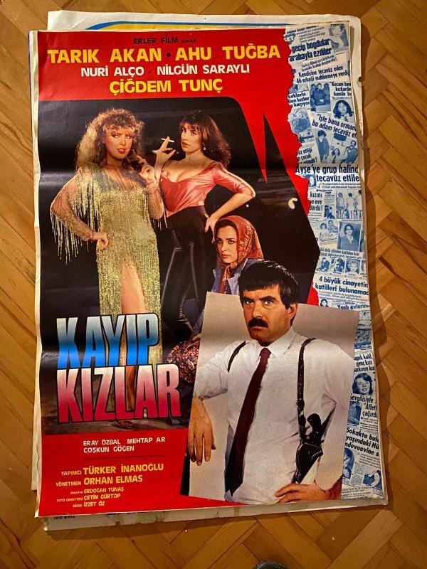 KAYIP KIZLAR FİLM AFİŞİ TARIK AKAN, AHU TUĞBA