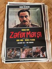 ZAFER MARŞI FİLMİNİN AFİŞİ OYNAYANLAR: FRANCO NERO, MIOU MIOU, MICHELE PLACIDO YÖNETMEN: MARCO BELLOCCHIO