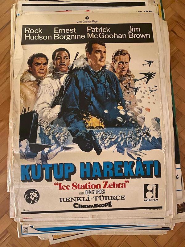 KUTUP HAREKATI - ICE STATION ZEBRA FİLMİNİN AFİŞİ - ROCK HUDSON, ERNEST BORGNINE, PATRICK McGOOHAN, JIM BROWN - JOHN STURGES