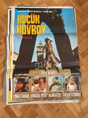 KÜÇÜK KOVBOY FİLMİNİN AFİŞİ  OYNAYANLAR: CÜNEYT ARKIN, İLKER İNANOĞLU, PASCALE PETIT  KÜÇÜK KOVBOY FİLMİNİN AFİŞİ  OYNAYANLAR: CÜNEYT ARKIN, İLKER İNANOĞLU, PASCALE PETIT