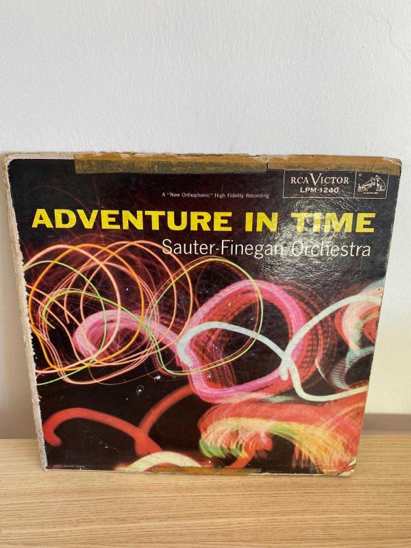 Sauter-Finegan Orchestra - Adventure In Time | RCA Victor LPM-1240 ABD Baskı 1956 | Jazz, Classical, Space-Age, Easy Listening, Modern | Kapak yorgun