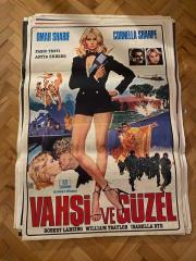VAHŞİ VE GÜZEL FİLMİNİN AFİŞİ OYNAYANLAR: OMAR SHARIF, CORNELLA SHARPE, FABIO TESTI, ANITA EKBERG