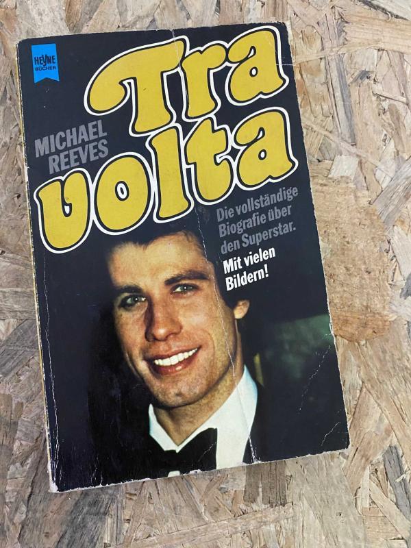 TRAVOLTA by Michael REEVES 1978